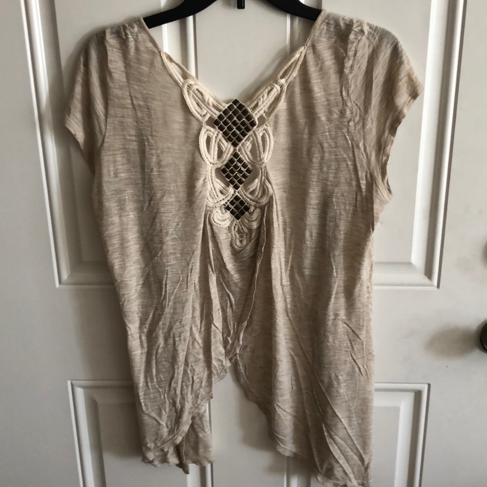 Detailed shirt